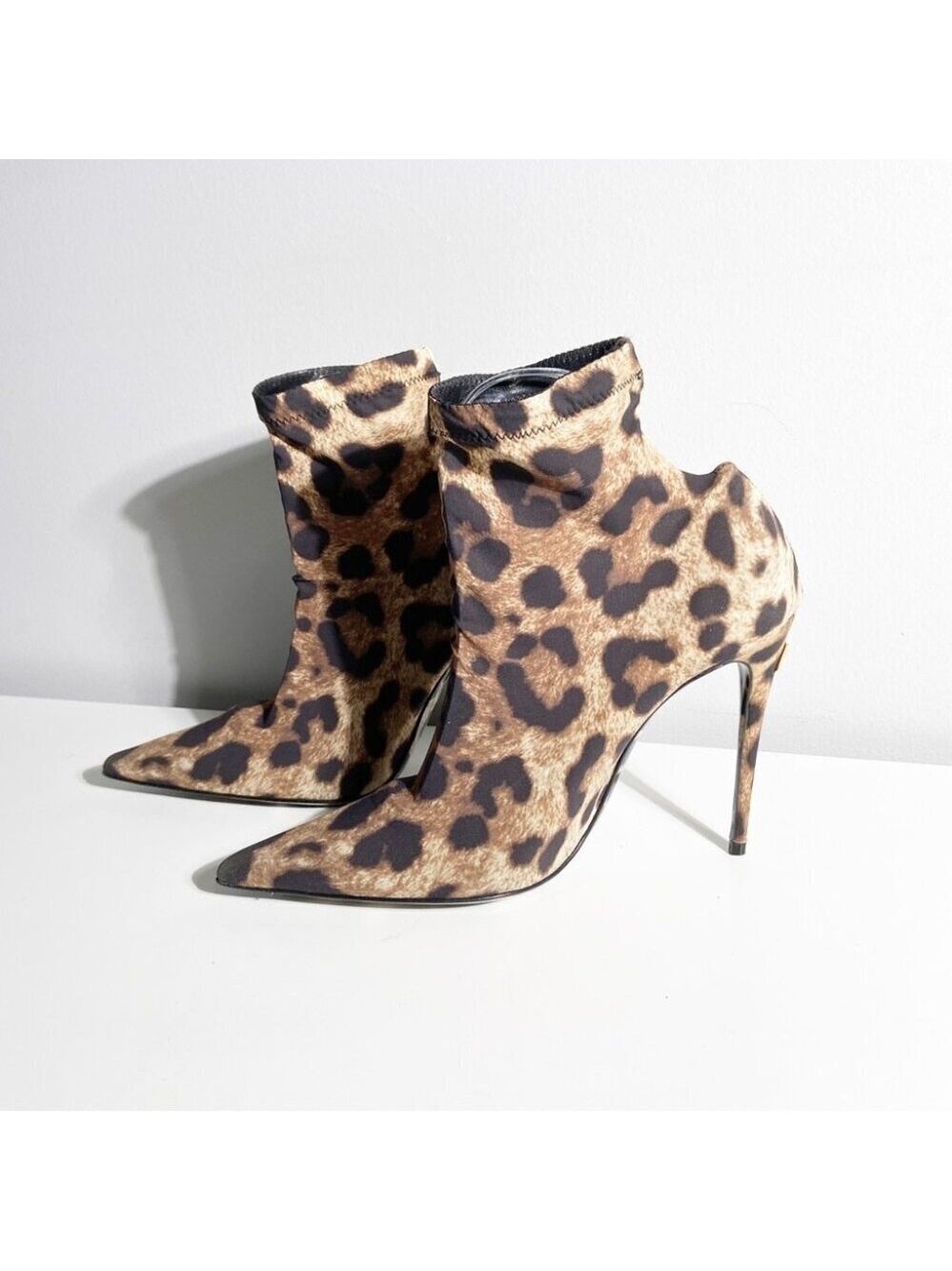 New Dolce & Gabbana X Kim Leopard Printed Ankle Boots size 37 - Picture 5 of 12